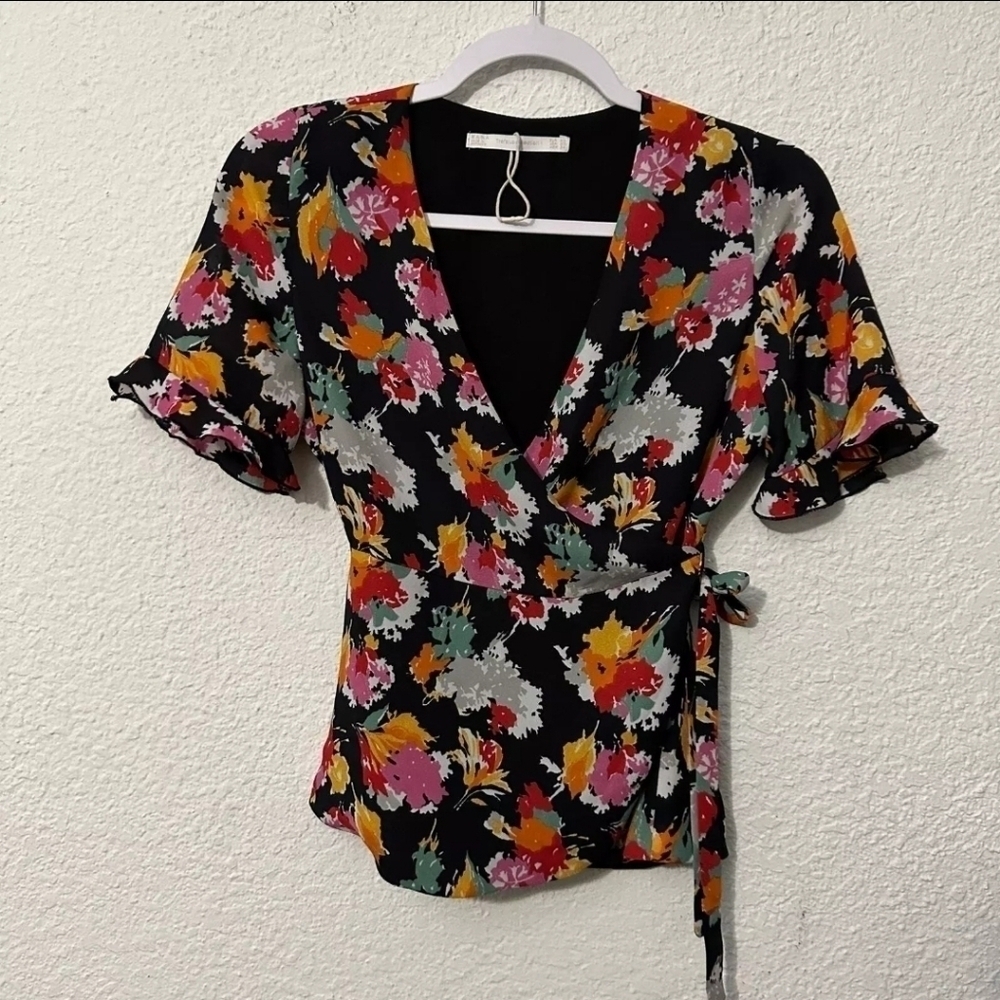 ZARA Tralaluc Women's Multicolor Floral Flutter Short Sleeve Wrap Top Size XS